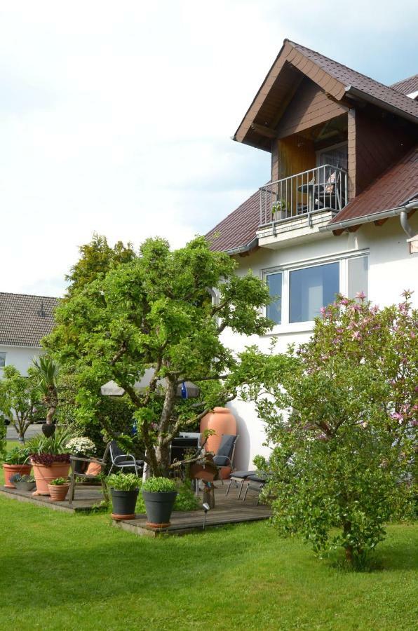 Ferienhaus Luzia Darscheid Luaran gambar